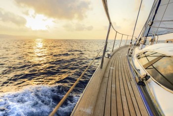 Thumb sailing yacht sunset