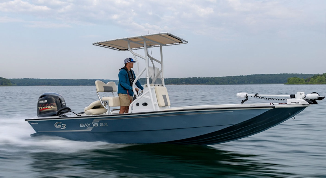 Best Small Center Console Boats Under 25 Feet