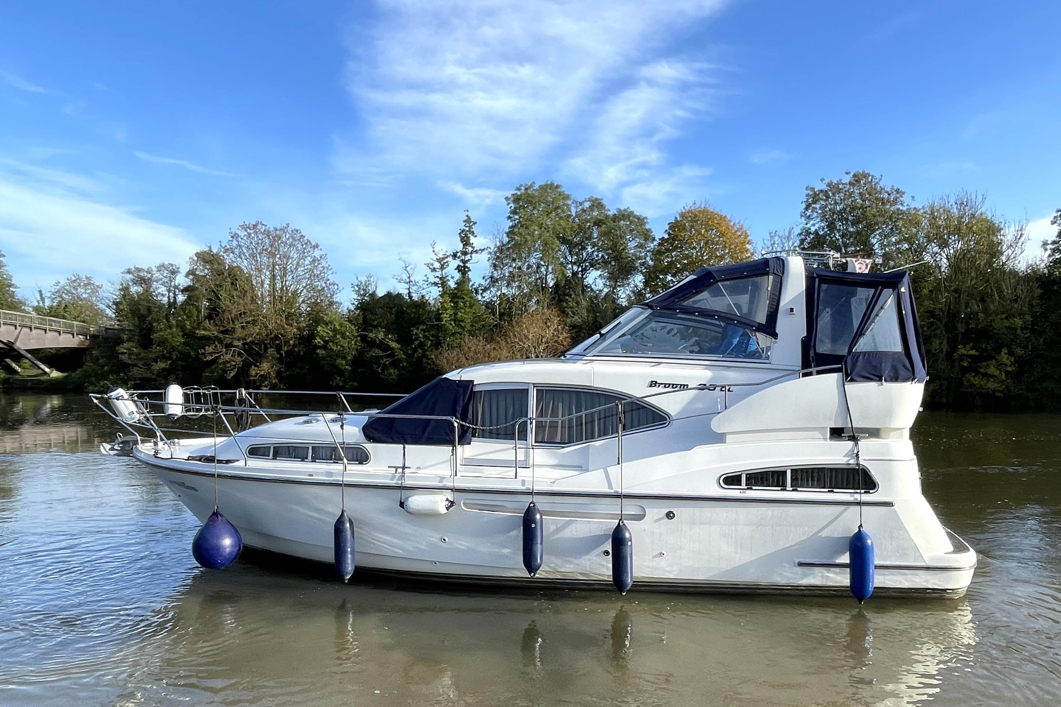 2000 Broom Boats 35cl