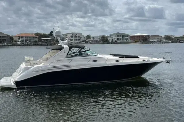 Sea Ray 450 Sundancer for sale in United States of America for $129,000