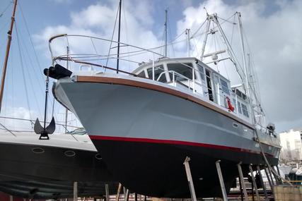 Bruce Roberts Waverunner Trawler Yacht