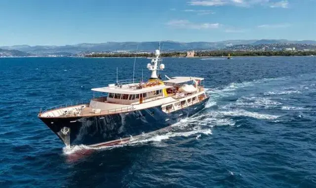 Clealands Expedition for sale in Greece for €3,900,000 ($4,170,188)