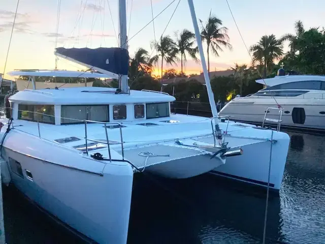Lagoon 420 Owners Version Hybrid Sailing Cat