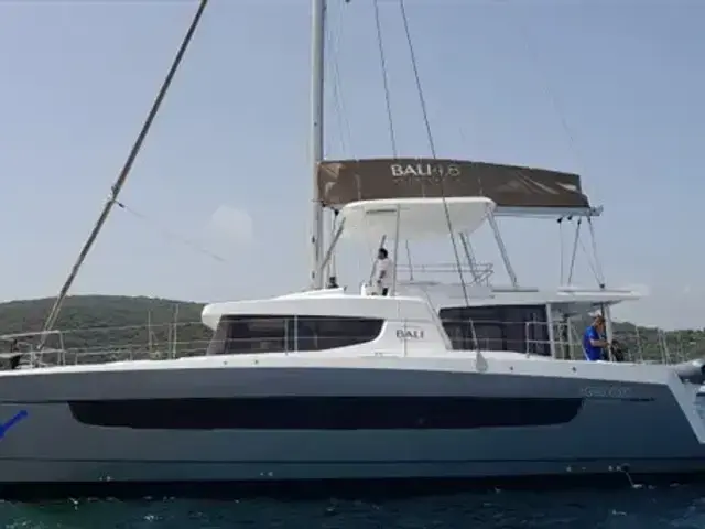 Bali Catamarans 4.8
