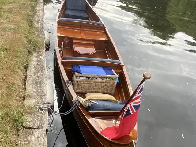 Electric Canoe