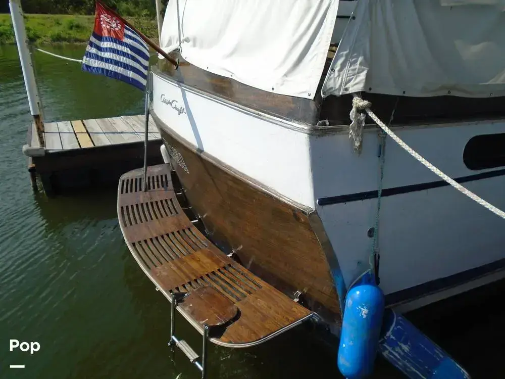 Chris Craft Constellation 42