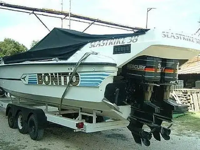 Bonito 38 Seastrike