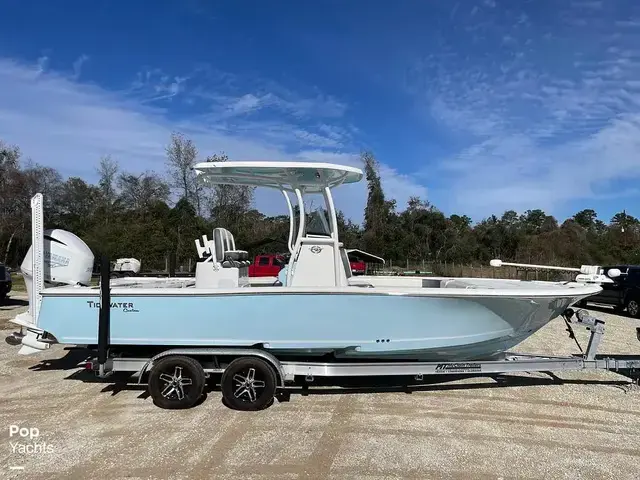 Tidewater Boats 2500 Carolina Bay