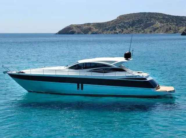 Pershing 62 for sale in Greece for €580,000 ($621,423)