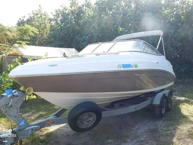 Yamaha Boats 232 Limited