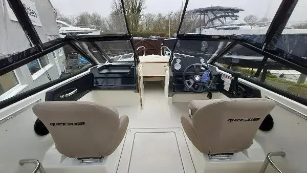 2023 Quicksilver 555 Bowrider image 6