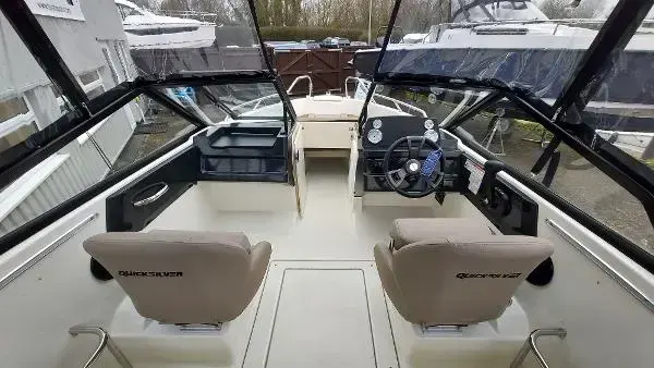 2023 Quicksilver 555 Bowrider image 7