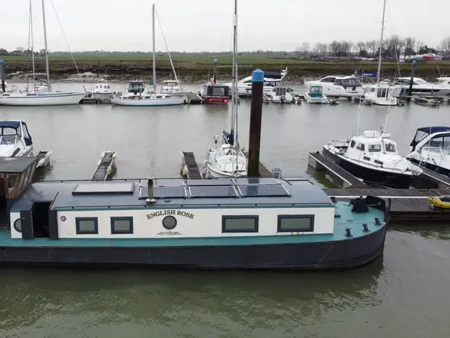 Humber Keel Barge House Boat