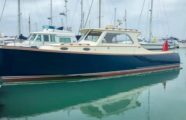 Hinckley 36 Picnic Boat EP for sale in United Kingdom for £245,000 ($306,461)