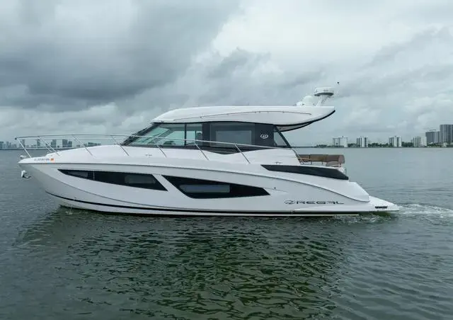 Regal 42 Grande Coupe for sale in United States of America for $574,500