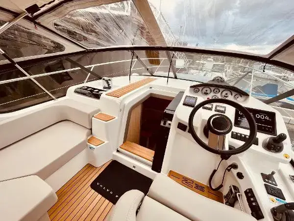 2023 Cranchi Zaffiro 35 image 23