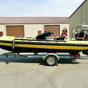 2001 Osprey Boats Seaharrier