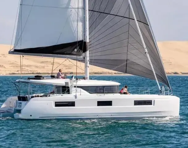 Lagoon 46 for sale in Greece for €825,000 ($883,721)