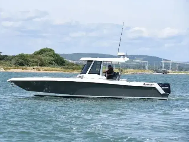 Rodman 33 Offshore