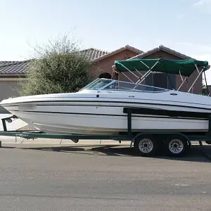 1999 Chaparral 2330 SS