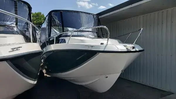2023 Quicksilver Activ 555 Cabin image 11