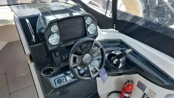 2023 Quicksilver Activ 555 Cabin image 2