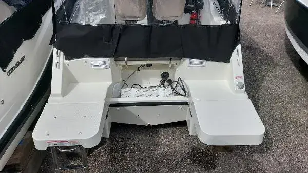 2023 Quicksilver Activ 555 Cabin image 15