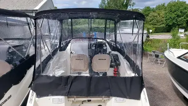 2023 Quicksilver Activ 555 Cabin image 16