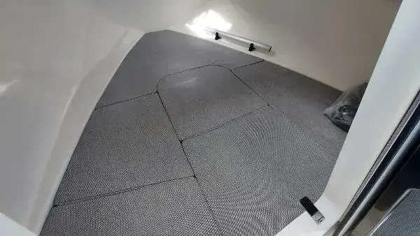 2023 Quicksilver Activ 555 Cabin image 10