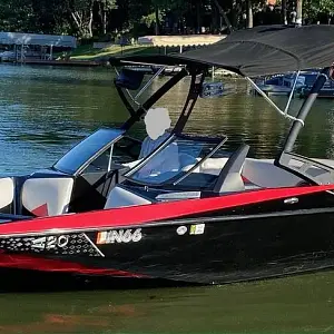 2011 Axis Boats A20