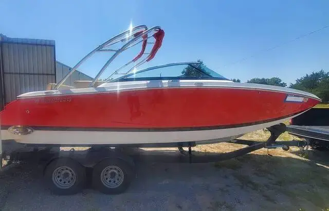 Four Winns 242SL for sale in United States of America for $48,900