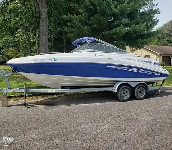 Yamaha Boats SX 230 HO