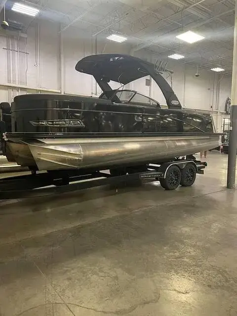Tahoe 2385 Waketoon for sale in United States of America for $129,900