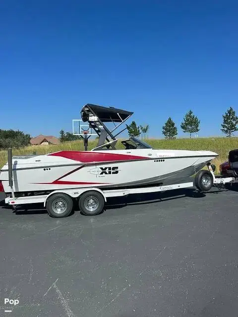 Axis Boats A22