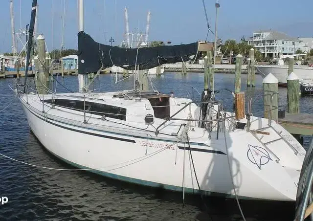 Hunter Legend 35 for sale in United States of America for $23,750