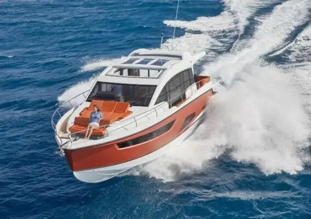 Sealine C430 for sale in United Kingdom for £604,912 ($754,852)