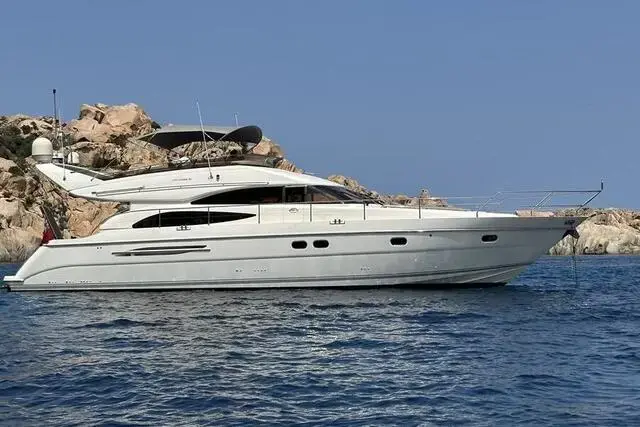 Princess 61 for sale in France for €325,000 ($351,621)