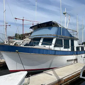 1977 Trader 40 Double Cabin