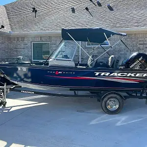 2019 Tracker Boats Pro Guide V-165 WT