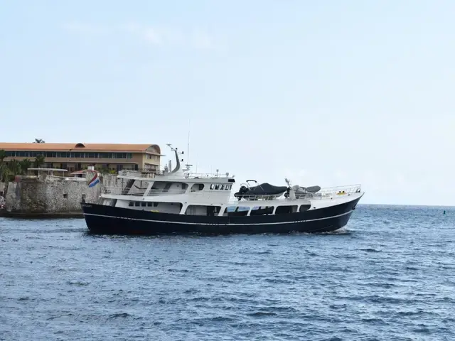 Custom Boats Kotter Beam Trawler