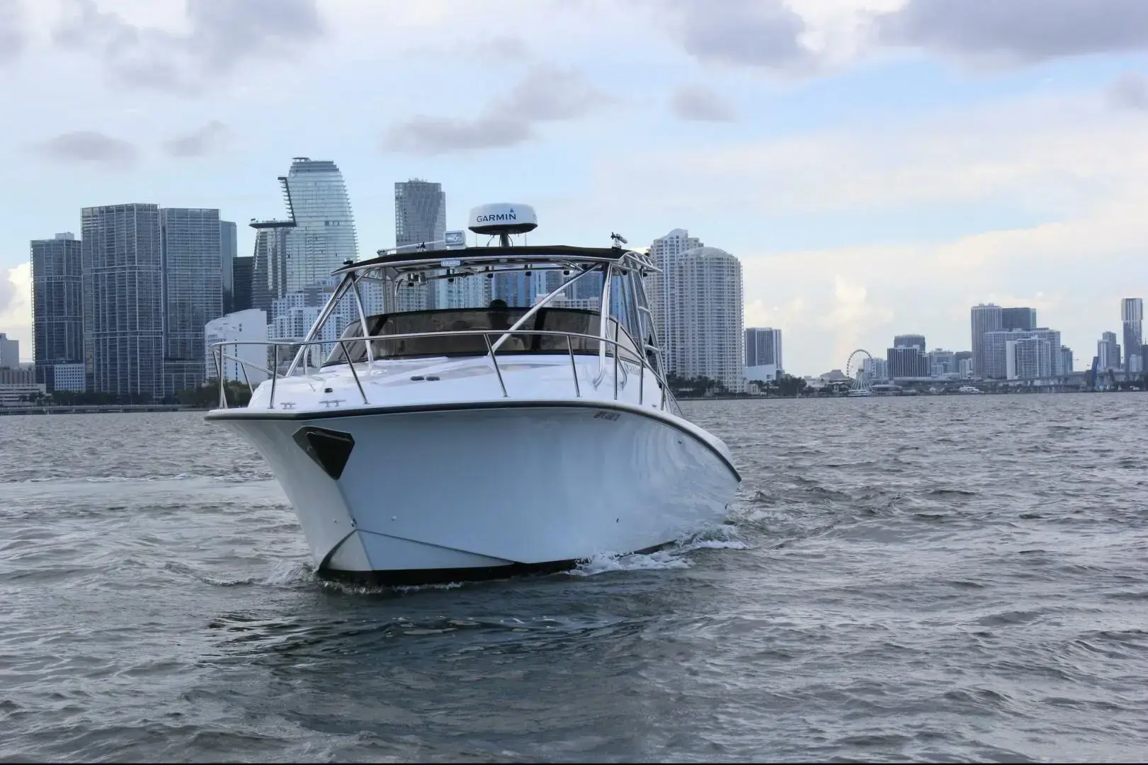 2007 Fountain 33 Sportfish Cruiser - Speed on the Water 2007 Fountain 33 Sportfish Cruiser - Speed on the Water