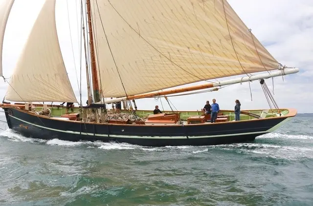 Classic Falmouth Pilot Cutter Pellew for sale in United Kingdom for £695,000 ($879,488)