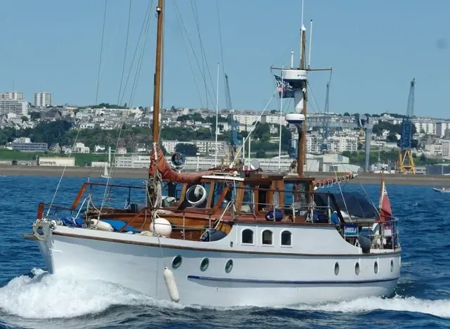 Classic Silvers Brown Owl Motor Yacht for sale in United Kingdom for £65,000 ($82,254)