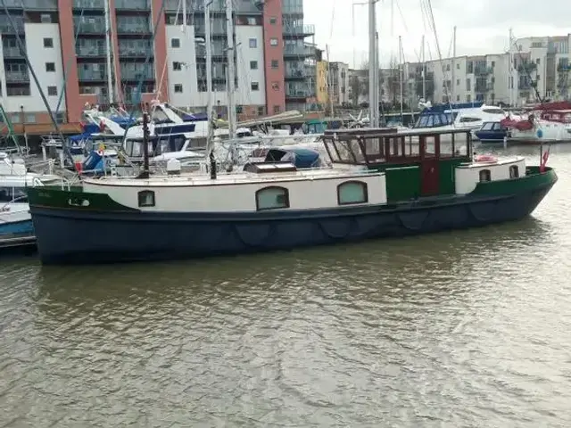 Dutch Barge Katherine Class 55