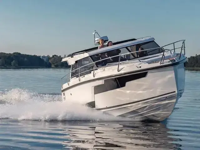 Aquador Boats 300HT