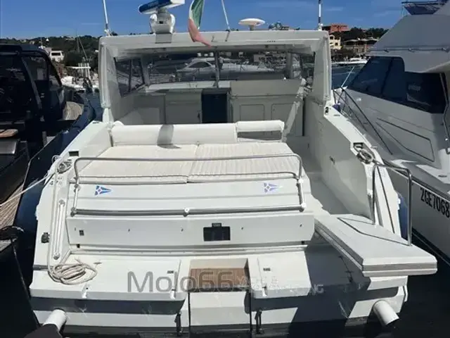 Ferretti Yachts ALTURA 47