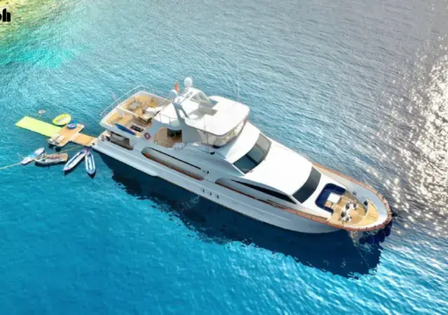 Mengi yay 3 decks for sale in Greece for €1,300,000 ($1,393,143)