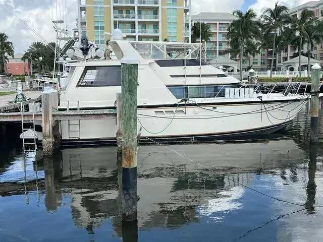 Hatteras 52 Cockpit Motor Yacht for sale in United States of America for $189,000