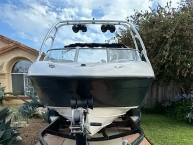Yamaha Boats AR230