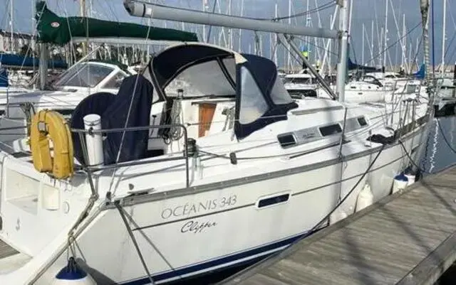 Beneteau Oceanis Clipper 343 for sale in Ireland for £59,950 ($74,691)